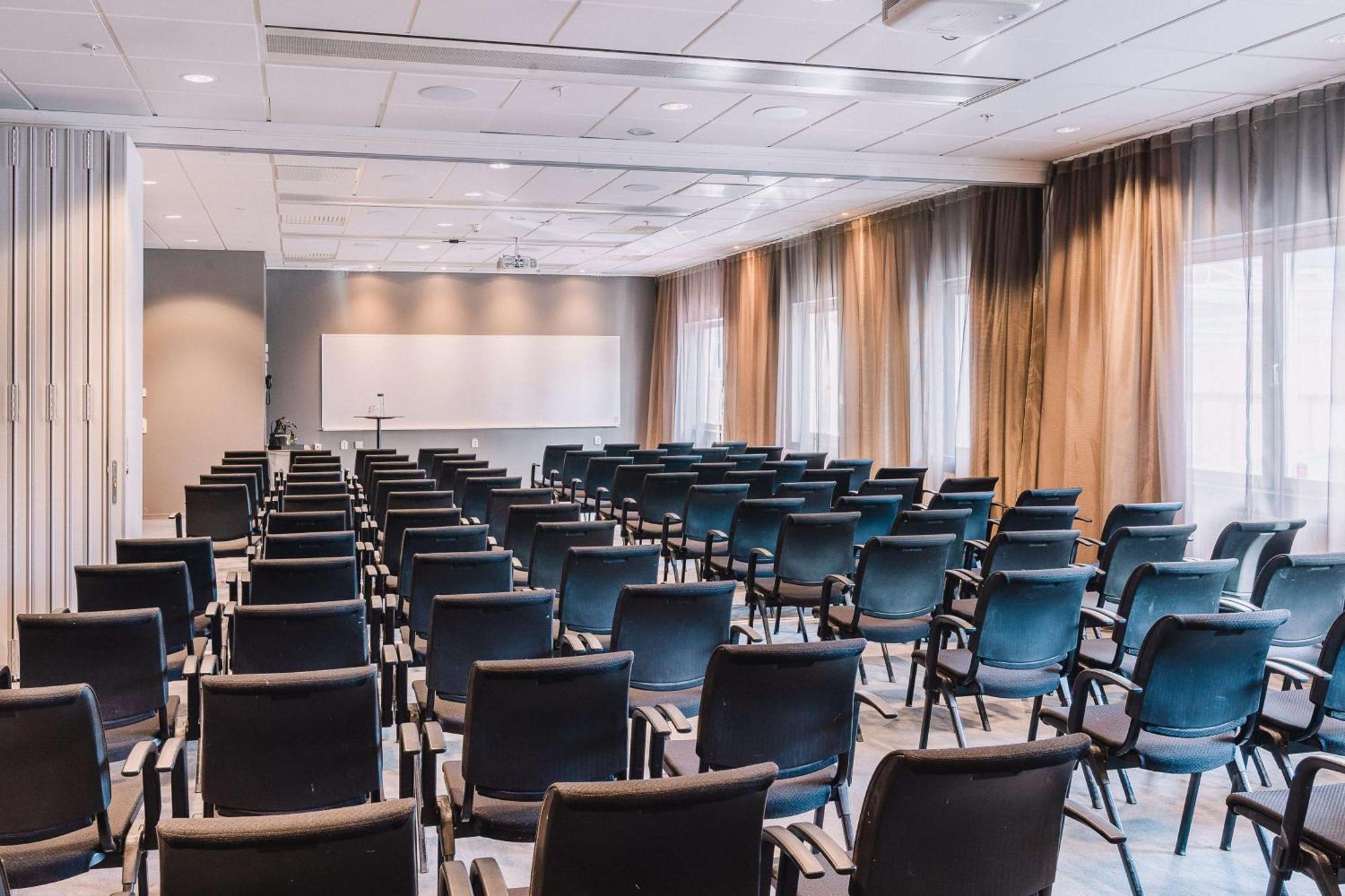 Scandic Opalen Hotell 4*